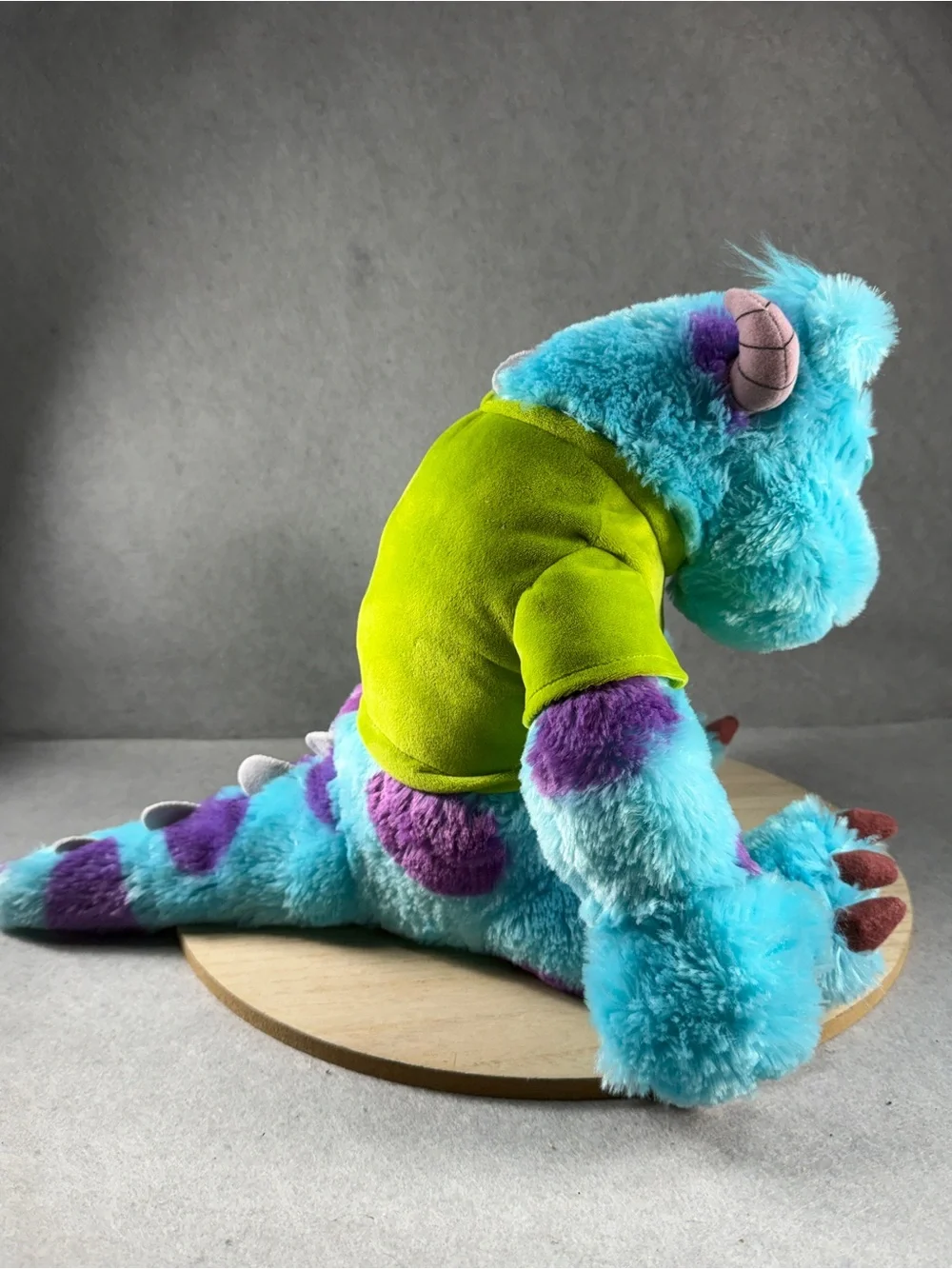 Disney Pixar Monsters University Sulley Plush Oozma Kappa Green Shirt Size 9